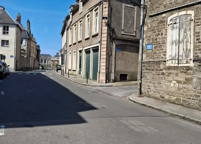 Studio En Vieille Ville Avec Chambre En Mezzanine