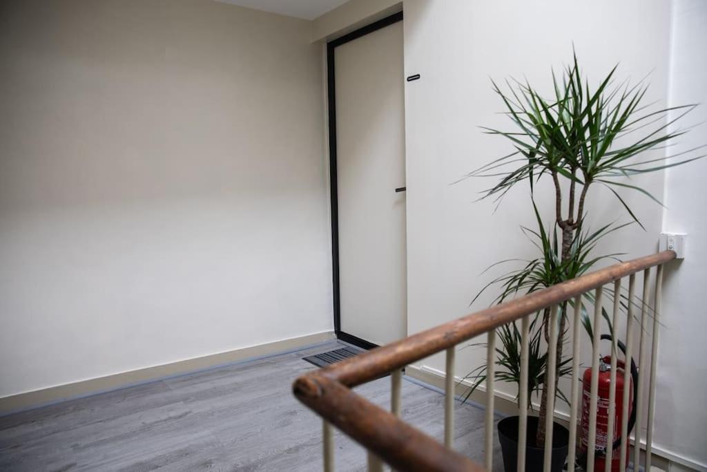 Apartment En Vieille Avec En Mezzanine *