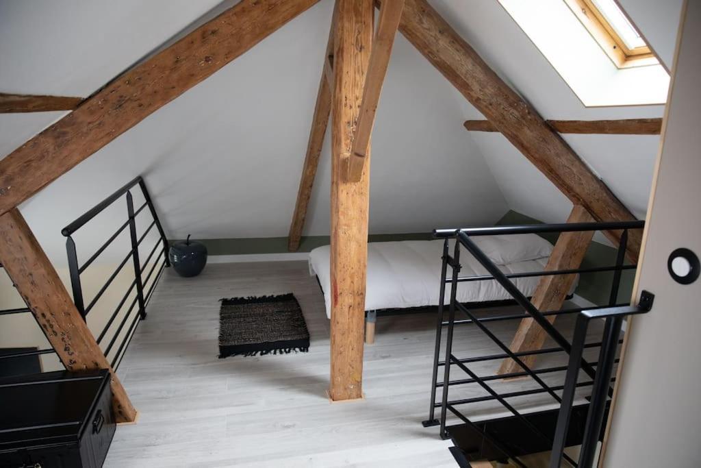 Appartement En Vieille Avec En Mezzanine *